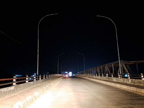 Lampu Penerangan Jembatan Tak Lagi Berfungsi Warga Berharap Kembali Nyala