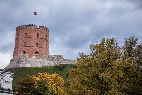 Gedimino Kalno Pietiniame šlaite Pastebėjus įtrūkimą Pradedami