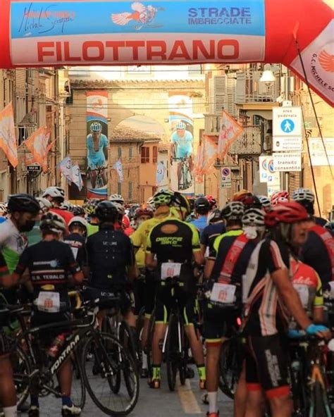 Nel 2023 la Granfondo Michele Scarponi Strade Imbrecciate diventerà una