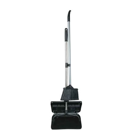 LOBBY DUSTPAN & BROOM – Q1 Bahrain