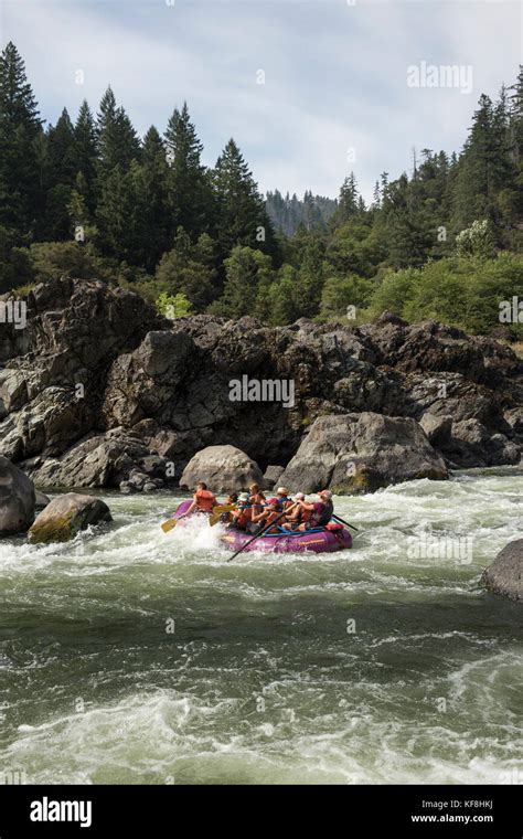 Usa Oregon Wild And Scenic Rogue River In The Medford District