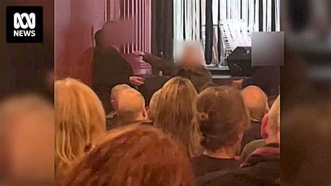 Deborah Conway Concert In Hobart Interrupted By Pro Palestinian
