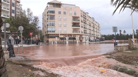 Las Lluvias Y El Fuerte Viento Provocan Inundaciones En Sagunto