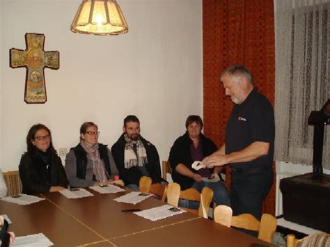 Erste hilfe Kurs für Säuglinge und Kleinkinder Kolping Schierling