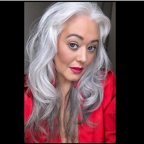 Top 50 Gray Hair Influencers In 2025