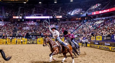 Team Ropers Tyler Wade Wesley Thorp Make World Record Tying Run To Win