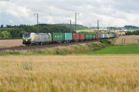 193 218 Ludwig Van Beethoven Der SETG Mit Dem Containerzug Aus Wiesau