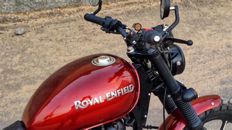 Royal Enfield Thunderbird Modified Into Custom Bobber Bullet