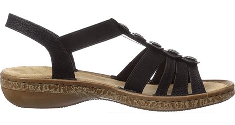 Une Paire De Sandales Rieker Pour Femmes