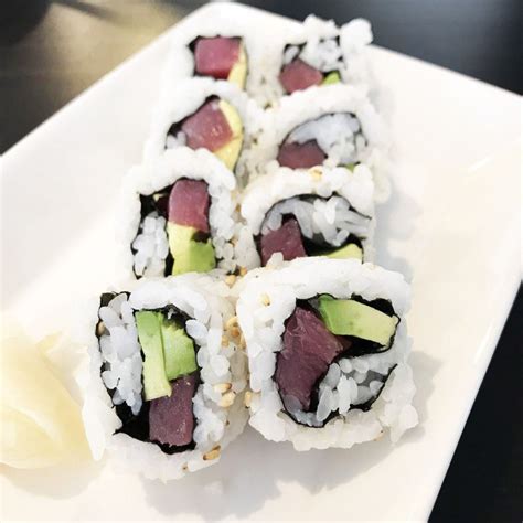 Yellowtail Roll Sushi