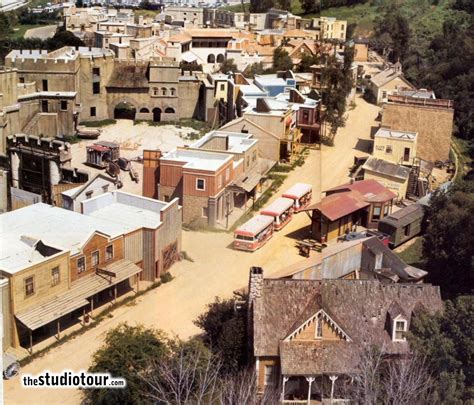 theStudioTour.com - Universal Studios Hollywood - Backlot - Tower of London