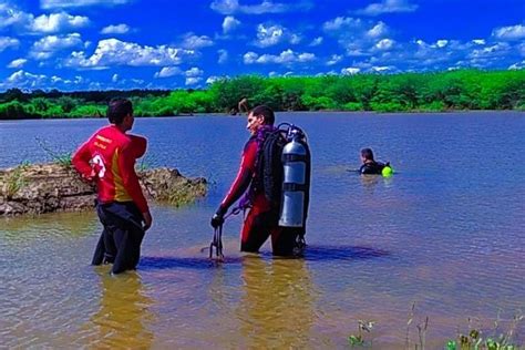 Trag Dia Em Guanambi Adolescente De Anos Morre Afogado Na Lagoa Da