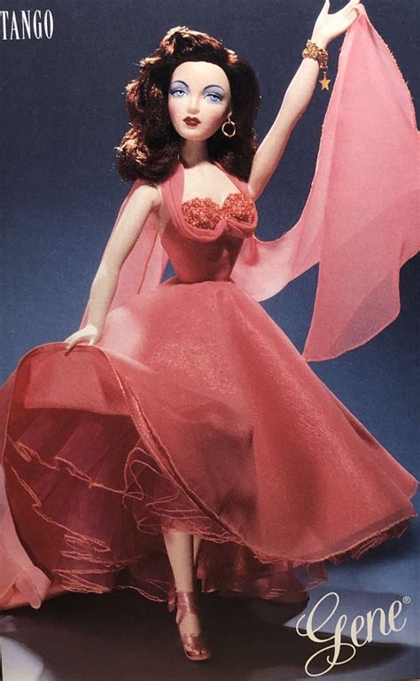 Pin By Zaida Guerrero On Muñecas Barbara Barbie Gowns Fashion Dolls Barbie Fashion