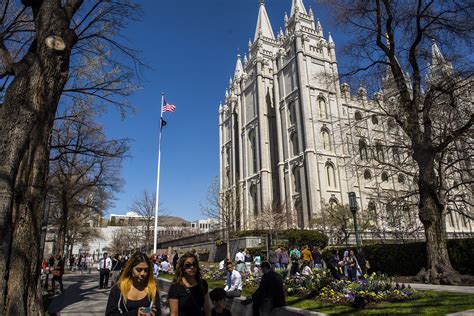Mormons unveil temple changes: Single LDS men over 30, recently