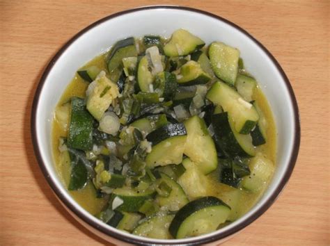 Beilage Zucchinigemüse Rezept mit Bild kochbar de