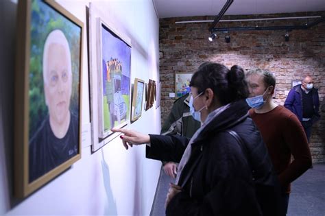 Victor Pop Reproduceri după picturi celebre Vernisaj Muzeul