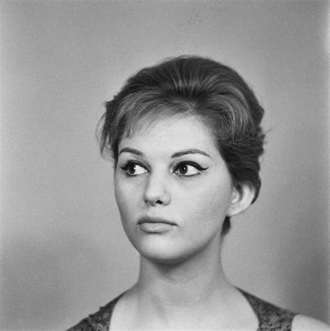 Vintage Photos Of Claudia Cardinale The Ultimate 1960s Sex Symbol