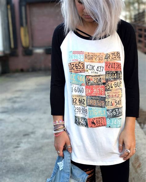 Graphic Tee Spring Fashion Edgy Fashion Ladies Tops Fashion Edgy