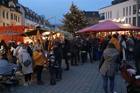 Andreasmarkt Auf Dem Piko Platz Mit Verkaufsoffenem Sonntag Stadt