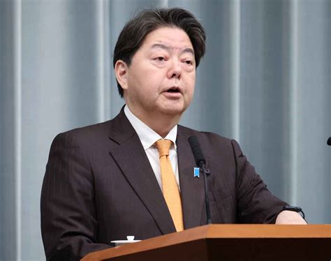 林官房長官 同性婚制度に慎重 「国民の家族観と密接にかかわる」 産経ニュース