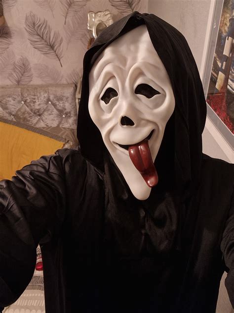 Happy Halloween weekend from ghostface : r/deadbydaylight