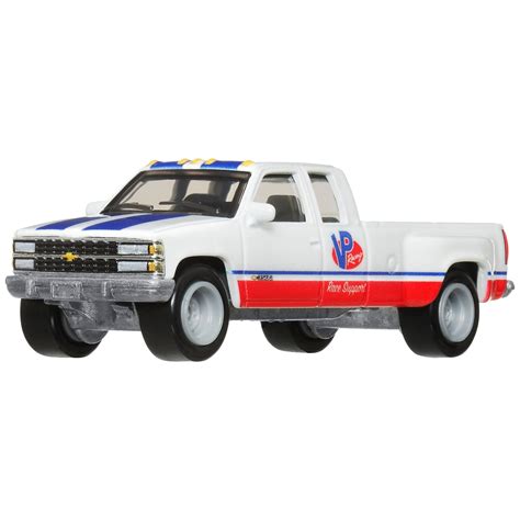Hot Wheels Team Transport Chevy Nova And Chevy Silverado Smyths Toys Uk