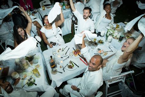 D Ner En Blanc Tickets Are Now Available This Week In Food Events