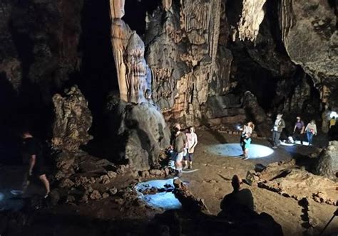 Cueva de Ardales un museo de arte rupestre del Paleolítico en Europa