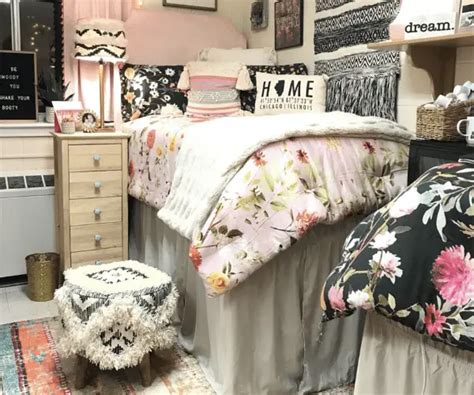 23 Insanely Cute Dorm Room Ideas Trending In 2024