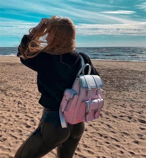 Leaked photos of naked Natasha Westy Russian streamer with big tits без цензуры слитые фото