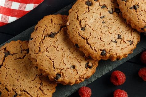 Galletas De Avena Con Chocolate Y Frutos Rojos Galletas Artesanales