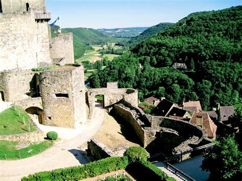 Chateau de Beynac - Everything Dordogne