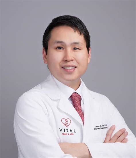 Dr David Wong Cardiologist Vital Heart And Vein Houston