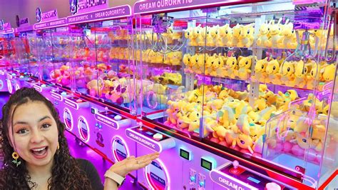 Winning YELLOW Prizes From The Claw Machines YouTube