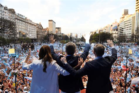 Las Mejores Fotos De La Marcha Del Millón En El Obelisco Infobae