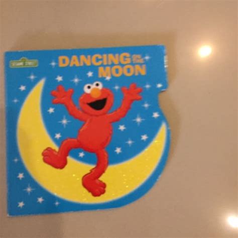 Elmo Dancing On Moon Hobbies And Toys Books And Magazines Childrens