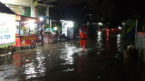 Hujan Sejak Senin Malam Hingga Selasa Dini Hari Sejumlah Titik Di