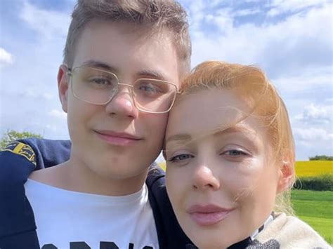 Сын Тины Кароль кардинально сменил прическу накануне 16-летия. Певица ...