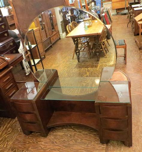 Art Deco Vanity With Round Mirror At 1stDibs 1930s Vanity With Round