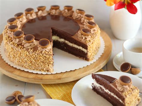 Mega leckere Toffifee Torte mit viel Karamell Nüssen und Schokolade