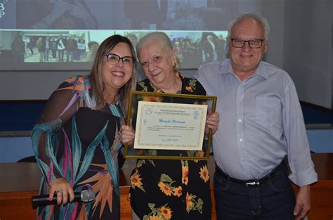 UGB FERP Centro Universitário Geraldo Di Biase Homenagens marcam a