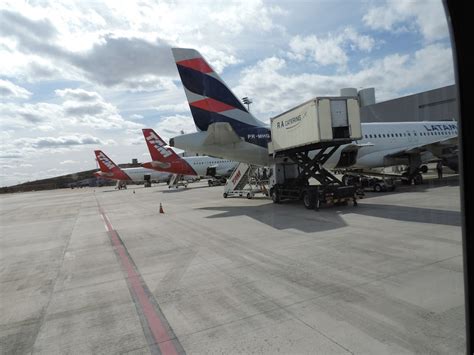 Passagens aéreas por apenas R 266 nos voos de BH no feirão deste final