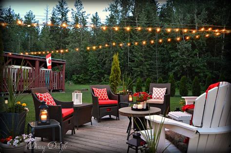 Dining Delight: Backyard Ambiance with Outdoor Lighting