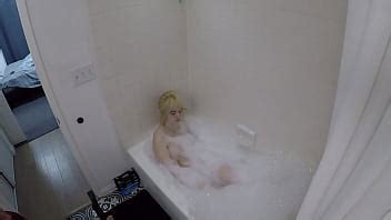 Annie Archer And Shower POV XVIDEOS