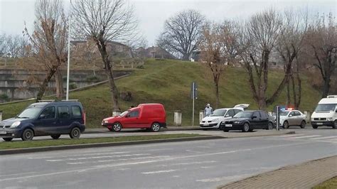 FOTO Accident rutier pe Bulevardul Încoronării din Alba Iulia