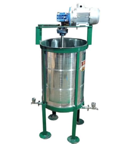 Polished Semi Automatic Stainless Steel Liquid Mixer Machine At 95000