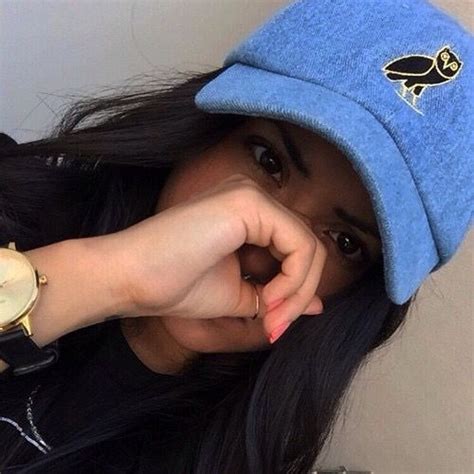 Boné mão cobrindo o rosto Girls Tumblrs Dope Hats Foto Instagram C