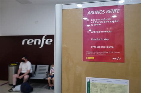 Ya se pueden adquirir los nuevos abonos gratuitos del Cercanías en la