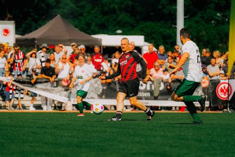 Eintracht In Der Region 3 200 Zuschauerrekord In Hattersheim