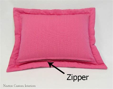 How To Put A Zipper In A Pillow Sewing Pillows Pillows Sewing Fabric